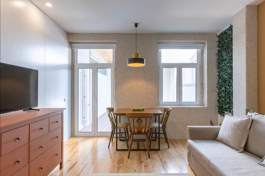 The Kiss - 1 Bedroom Apt With Terrace Porto Exterior foto